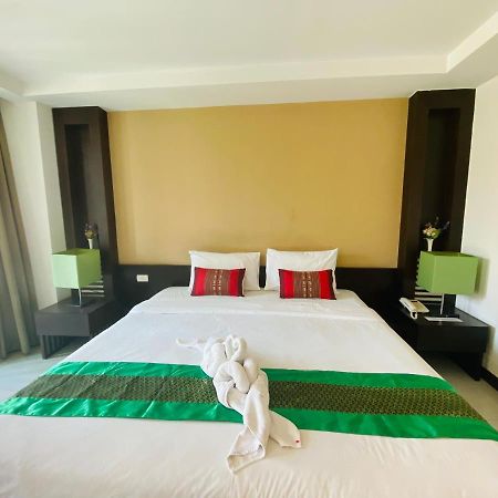 Tycoon Suite By Goad Avadhess Hospitality 1Km Walking Street Pattaya Beach מראה חיצוני תמונה