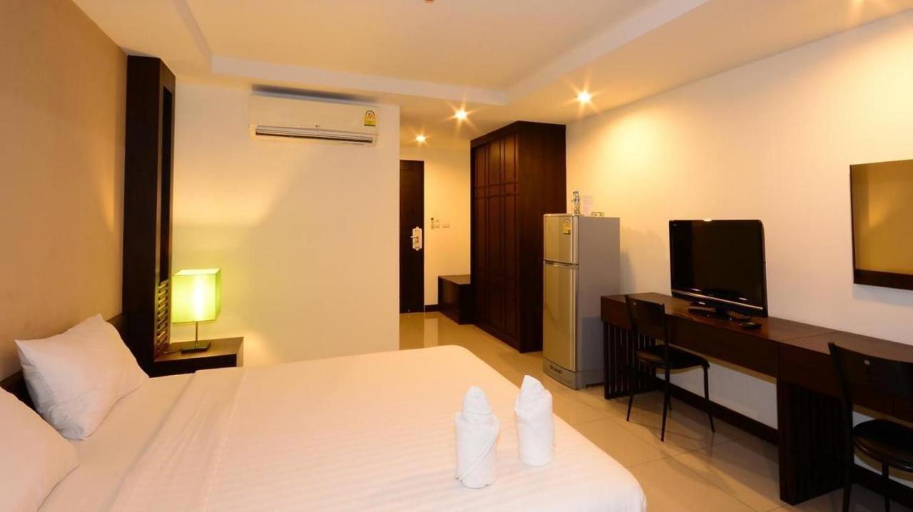 Tycoon Suite By Goad Avadhess Hospitality 1Km Walking Street Pattaya Beach מראה חיצוני תמונה