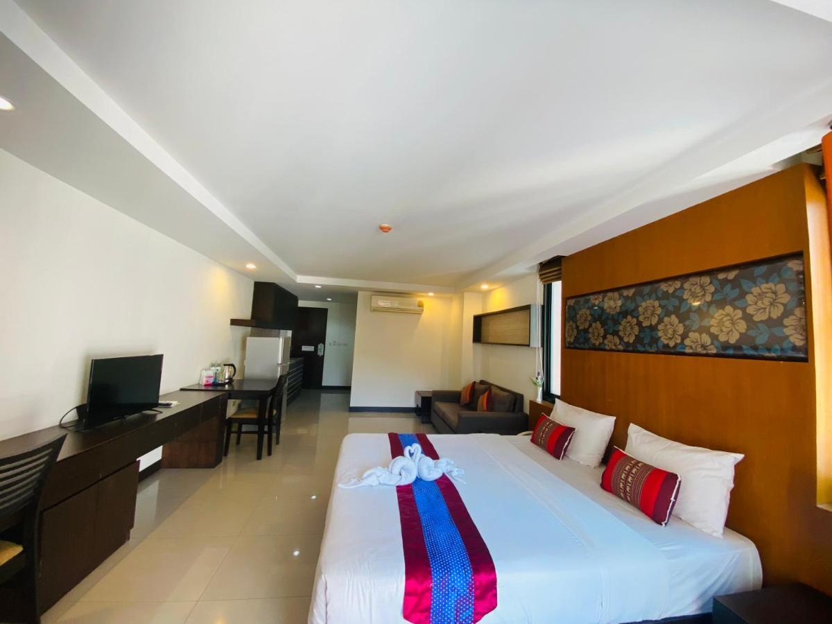 Tycoon Suite By Goad Avadhess Hospitality 1Km Walking Street Pattaya Beach מראה חיצוני תמונה