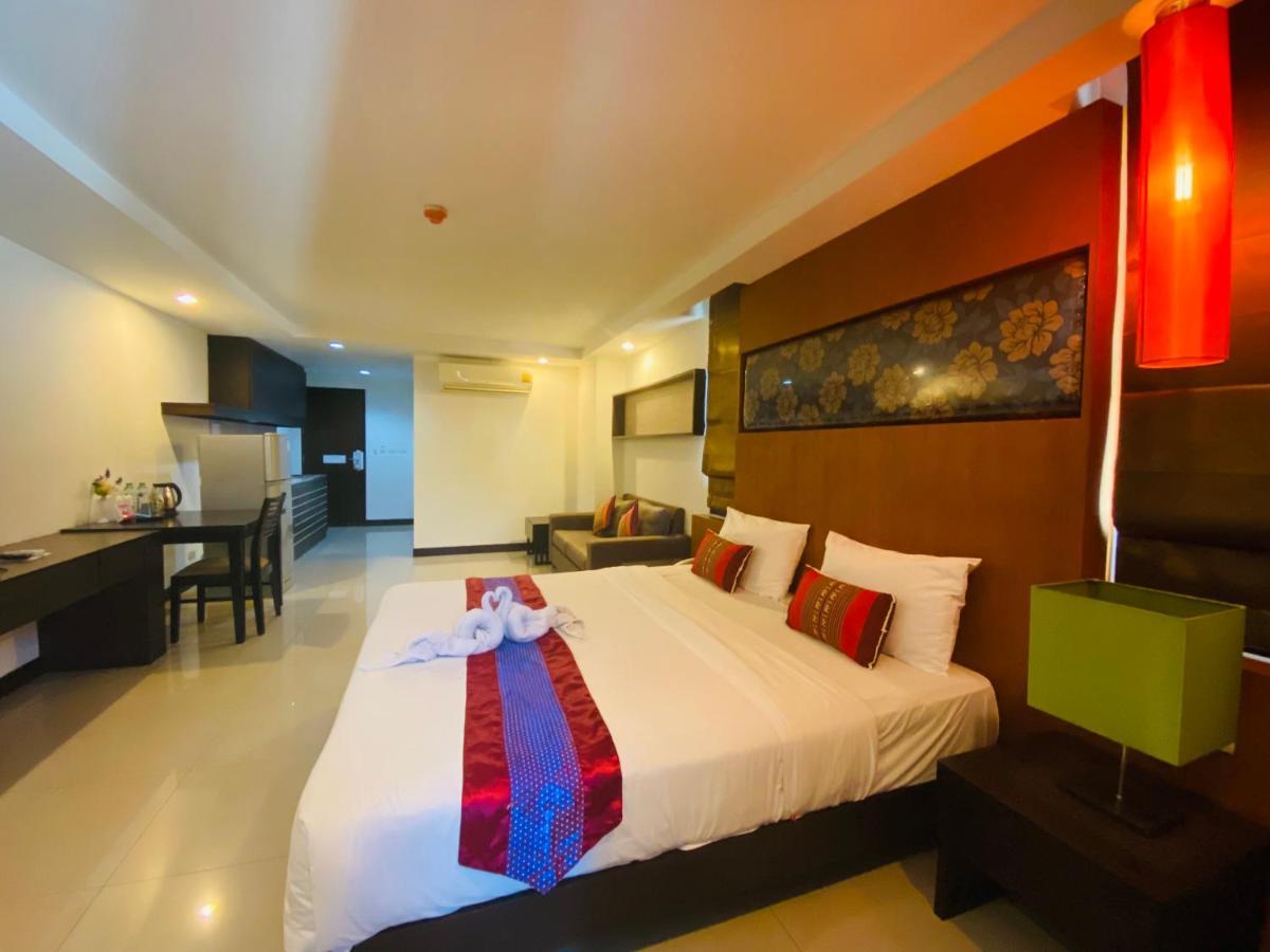 Tycoon Suite By Goad Avadhess Hospitality 1Km Walking Street Pattaya Beach מראה חיצוני תמונה